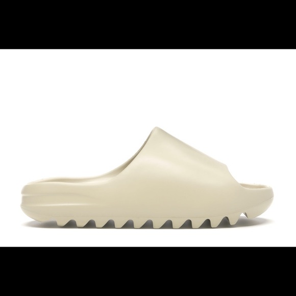 Shoes - Yeezy bone white slides.